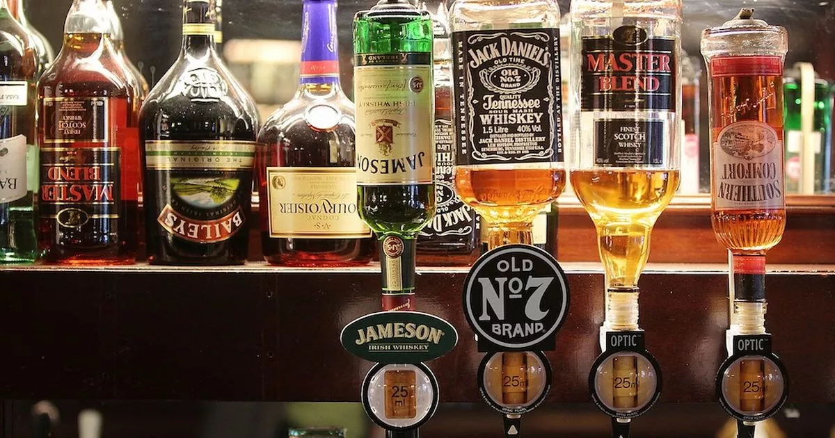 Jura Shop -Jura Shop Alcohol bottles in a pub