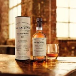 Balvenie 12 Year Old DoubleWood -Jura Shop balvenie 12yo doublewood lifestyle 01