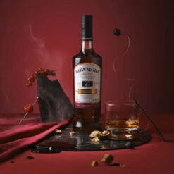 Bowmore 21 Year Old Chateau Lagrange French Oak -Jura Shop bowmore 21yo chateaulagrange lifestyle 01