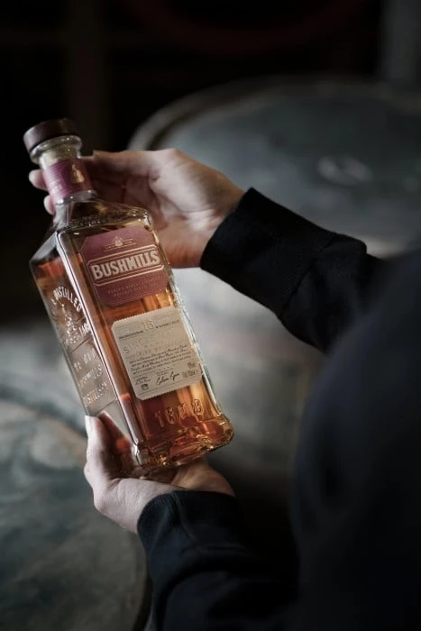 Bushmills 16 Year Old 6 Bushmills 16 Year Old - Image 4