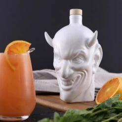 Fallen Angel Blood Orange Gin -Jura Shop fallenangel bloodorangegin lifestyle 01