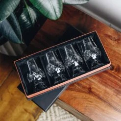 Glencairn 4 Crystal Cut Glasses -Jura Shop glencairn cutcrystalglasses setof4 lifestyle 01