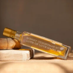 The Loch Fyne Honey & Ginger Liqueur -Jura Shop hngliqueurengraved christmas sq cropped print