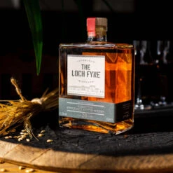 The Loch Fyne Fynest Glengoyne 20 Year Old -Jura Shop lochfyne fynest glengoyne 20yo lifestyle 01