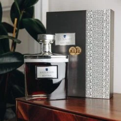 Jura Shop -Jura Shop louisroyer cognacgrandechampagneextra lifestyle 01