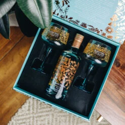 Silent Pool Gin Gift Pack -Jura Shop silentpool gingiftset lifestyle 01
