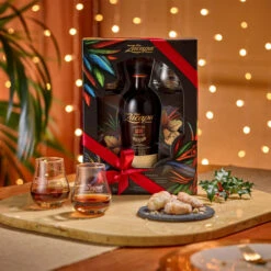 Ron Zacapa Centenario Sistema Solera 23 With 2 Glasses Pack -Jura Shop zacapa soleragranreserva giftset 2021 lifestyle 04